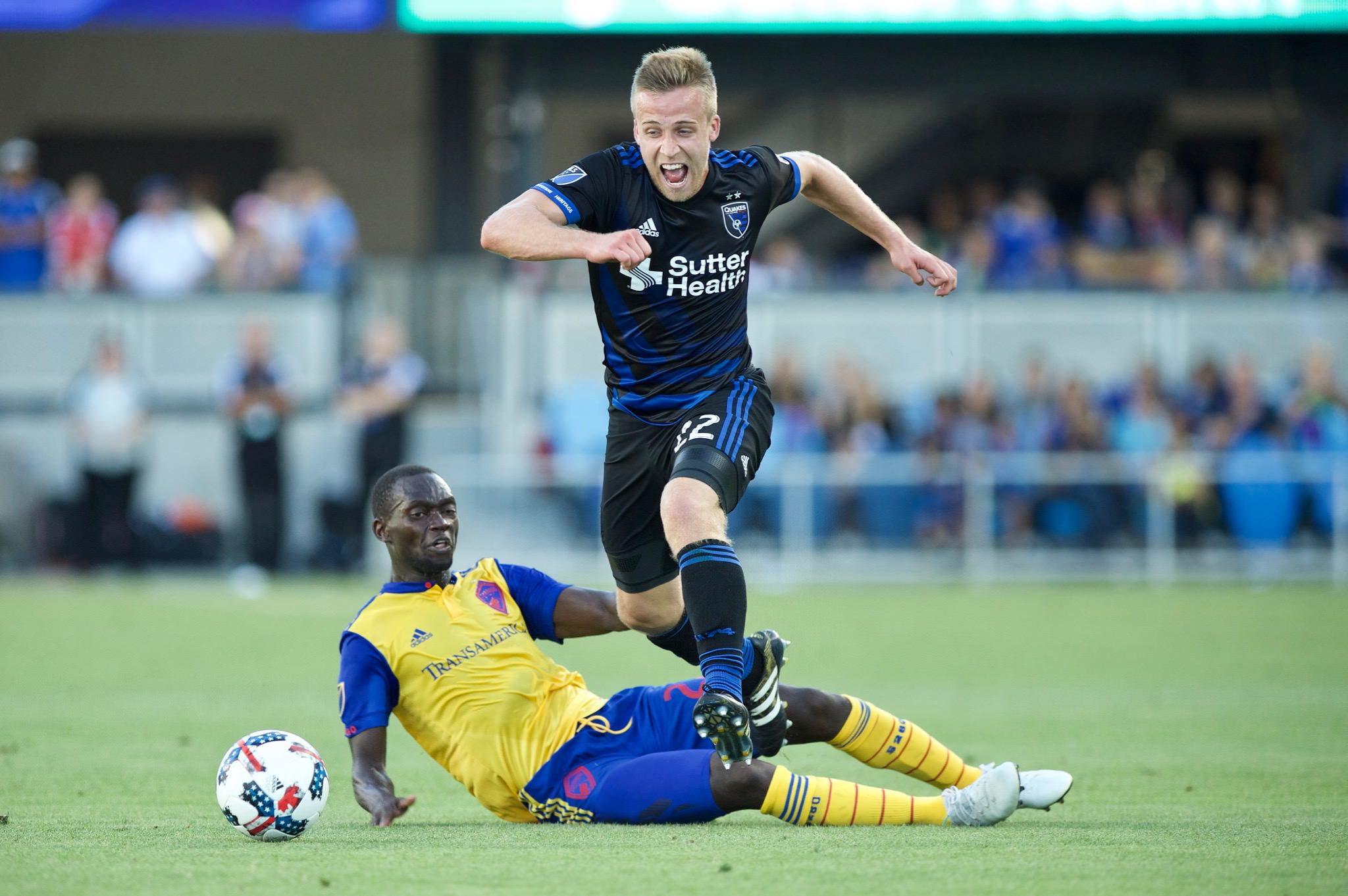 一步都經過 一步都經過